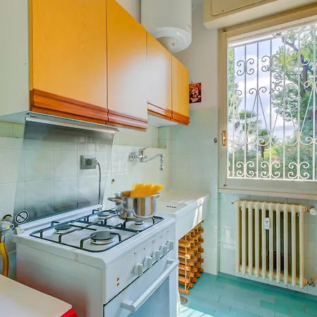 شقة Manuela's Next To Center View Terrace - Happy