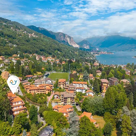 Manuela's Next To Center View Terrace - Happy Apartamento Stresa